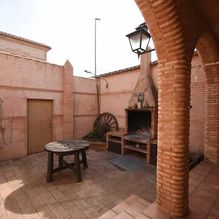 Casa rural De Estilo Rustico Con